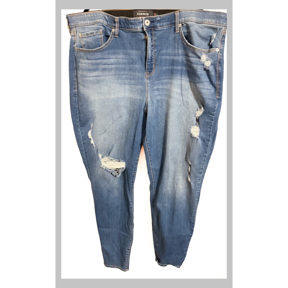 Torrid Premium Sky High Skinny Distressed Jeans Medium Wash Size 26XT Plus Size